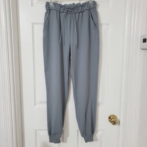 Lululemon Keep Moving Jogger Rhino Grey Size 6